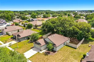 4475 Caicos Dr, Tavares, FL 32778 - Photo 1