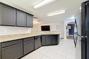 4475 Caicos Dr, Tavares, FL 32778 - Photo 13