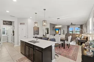 8728 Pacific Dunes Dr, Davenport, FL 33896 - Photo 11