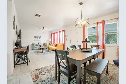 208 E Winthrop Street, Avon Park, FL 33825 - Photo 7