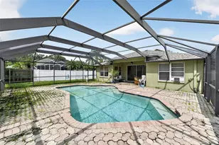 6717 Guilford Crest Dr, Apollo Beach, FL 33572 - Photo 31