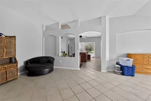 6717 Guilford Crest Dr, Apollo Beach, FL 33572 - Photo 11