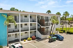 2425 Flamingo Blvd, Bradenton, FL 34207 - Photo 3