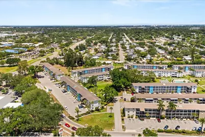 2425 Flamingo Boulevard #K28, Bradenton, FL 34207 - Photo 7