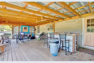 201 E Maxanna, Sebring, FL 33875 - Photo 3