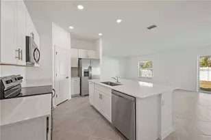 23234 Alaska Ave, Port Charlotte, FL 33952 - Photo 7