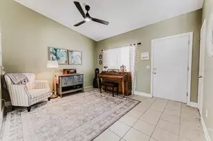 212 Summerset Dr, Apopka, FL 32712 - Photo 3