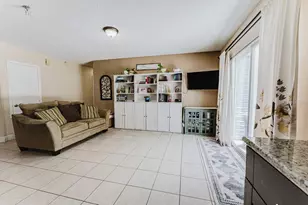 212 Summerset Dr, Apopka, FL 32712 - Photo 7