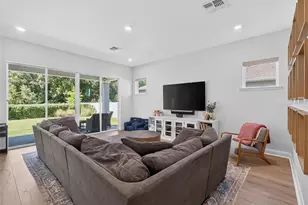 7060 Winding Lake Cir, Oviedo, FL 32765 - Photo 11