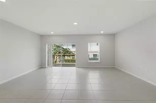 3857 Hampstead Ln, Lakeland, FL 33810 - Photo 13