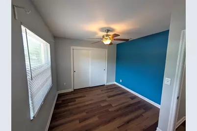 1510 E Shadowlawn Avenue, Tampa, FL 33610 - Photo 11