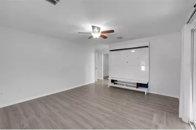 4384 Paradise Cove Court, Kissimmee, FL 34746 - Photo 11