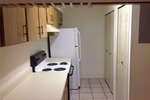 905 Northlake Dr, Sanford, FL 32773 - Photo 9