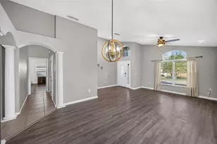 8376 Lake Amhurst Tr, Orlando, FL 32829 - Photo 7
