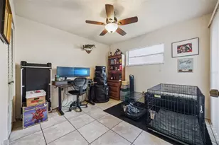 1402 & 1404 Pleasant Oak Ln, Orlando, FL 32804 - Photo 19