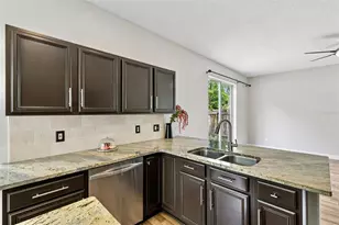 832 Magnolia Creek Cir, Orlando, FL 32828 - Photo 15