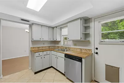 125 N Rhodes Street, Mount Dora, FL 32757 - Photo 11