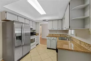 125 N Rhodes St, Mount Dora, FL 32757 - Photo 29