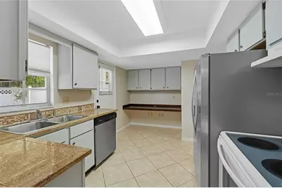 125 N Rhodes Street, Mount Dora, FL 32757 - Photo 9
