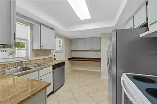 125 N Rhodes St, Mount Dora, FL 32757 - Photo 9