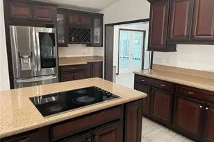 1858 N Prairie Dunes Ct, Oviedo, FL 32765 - Photo 5