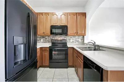 16571 Cedar Crest Drive, Orlando, FL 32828 - Photo 9