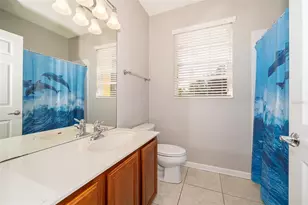 3338 Robert Trent Jones Dr, Orlando, FL 32835 - Photo 19