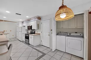 110 Morning Glory Cir, Winter Haven, FL 33884 - Photo 3