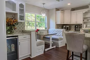 33721 Spring Dr, Leesburg, FL 34788 - Photo 3