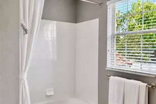 3332 Robert Trent Jones Dr, Orlando, FL 32835 - Photo 35