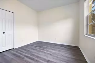 9303 Heritage Oak Ct, Tampa, FL 33647 - Photo 11