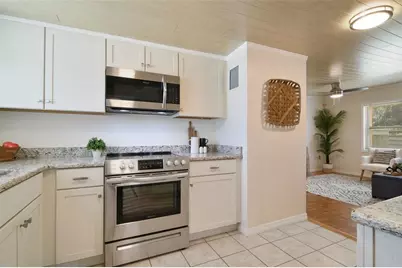 1012 W Fairbanks Avenue, Orlando, FL 32804 - Photo 5
