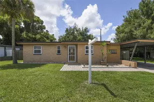 1012 W Fairbanks Ave, Orlando, FL 32804 - Photo 1