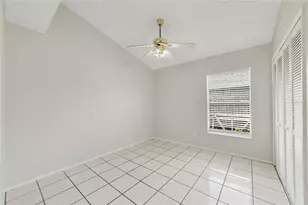 9752 Piney Point Cir, Orlando, FL 32825 - Photo 15