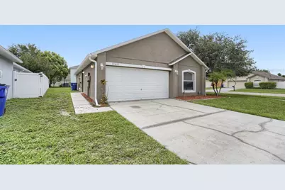 17037 Holmby Court, Land O Lakes, FL 34638 - Photo 3