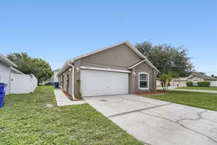 17037 Holmby Ct, Land O Lakes, FL 34638 - Photo 3