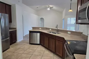 881 Seneca Trail, Saint Cloud, FL 34772 - Photo 3