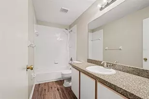 2125 Fluorshire Dr, Brandon, FL 33511 - Photo 13