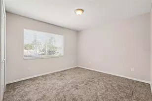 2125 Fluorshire Dr, Brandon, FL 33511 - Photo 9