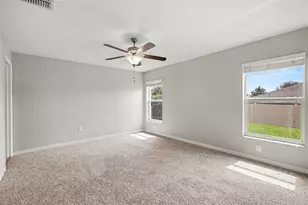 204 English Channel Pl, Dover, FL 33527 - Photo 9
