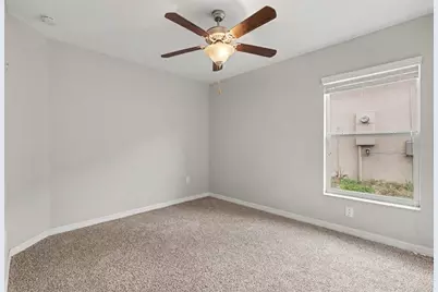 204 English Channel Place, Dover, FL 33527 - Photo 13