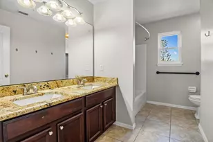 10550 Eastpark Woods Dr, Orlando, FL 32832 - Photo 37