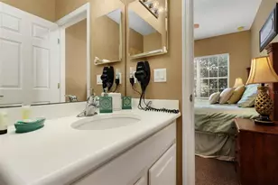 2837 Oakwater Dr, Kissimmee, FL 34747 - Photo 23