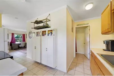 4690 Roush Avenue, Orlando, FL 32803 - Photo 11