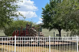 290 Glowing Peace Ln, Orlando, FL 32824 - Photo 15