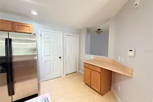 290 Glowing Peace Ln, Orlando, FL 32824 - Photo 5