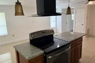 2415 Mayer St, Orlando, FL 32806 - Photo 9