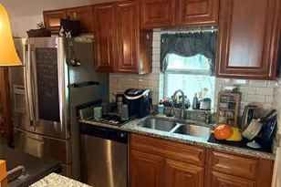 2415 Mayer St, Orlando, FL 32806 - Photo 9