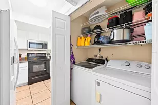 4336 Hector Ct, Orlando, FL 32822 - Photo 11