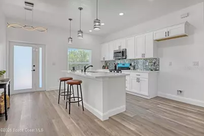 601 Yardley Street SW, Palm Bay, FL 32908 - Photo 7